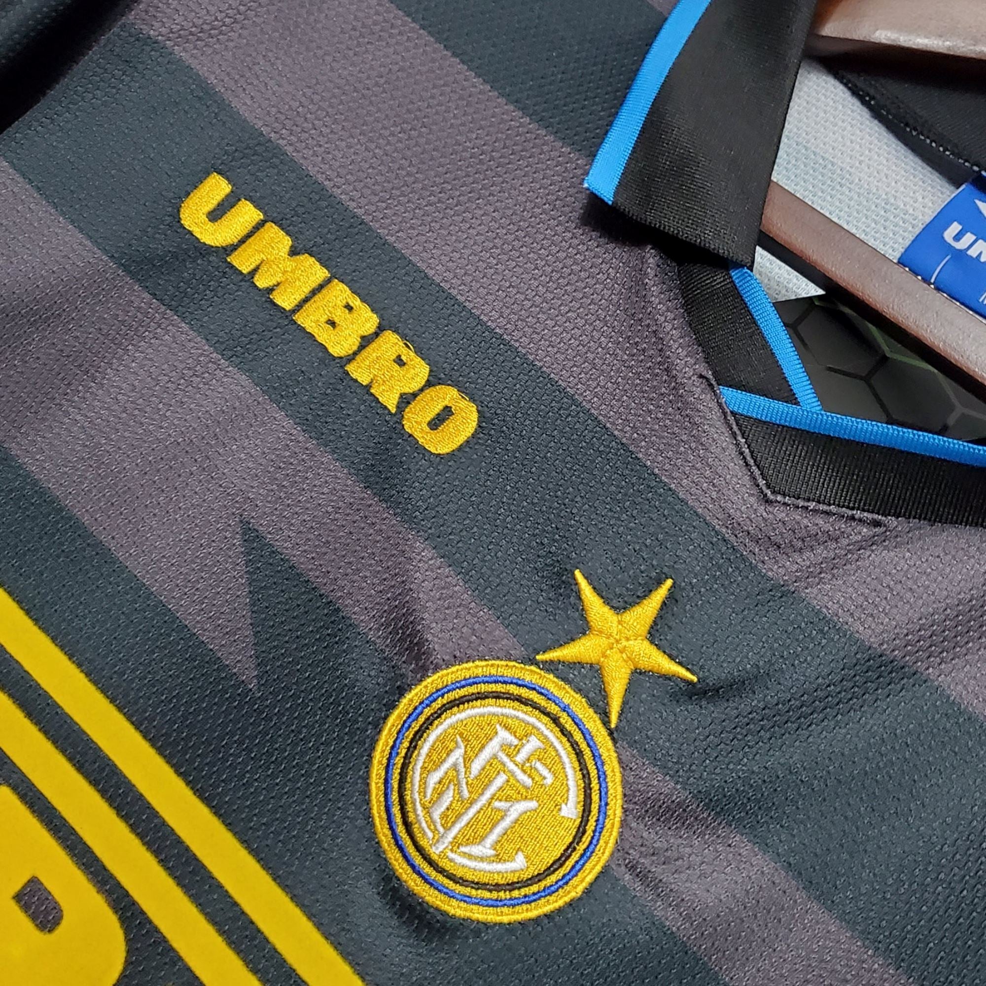 1998 Inter Milan Third Jersey - Ronaldo - ITASPORT